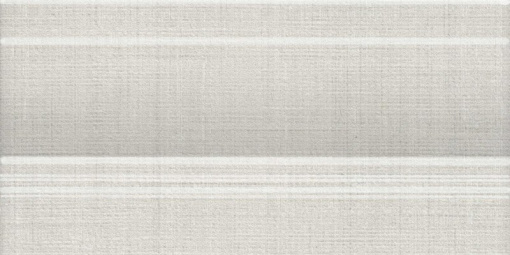 FMD046 Плинтус Спинелли матовый 20x10x1,3